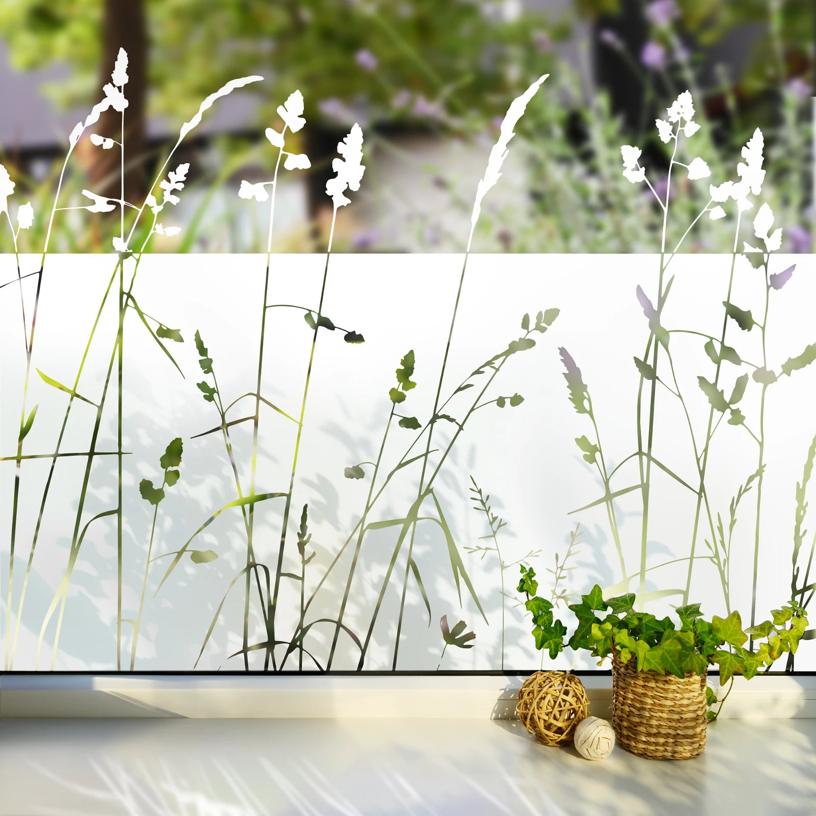 Fensterfolie mit ausgestanztem Motiv Gräser – Grafolex